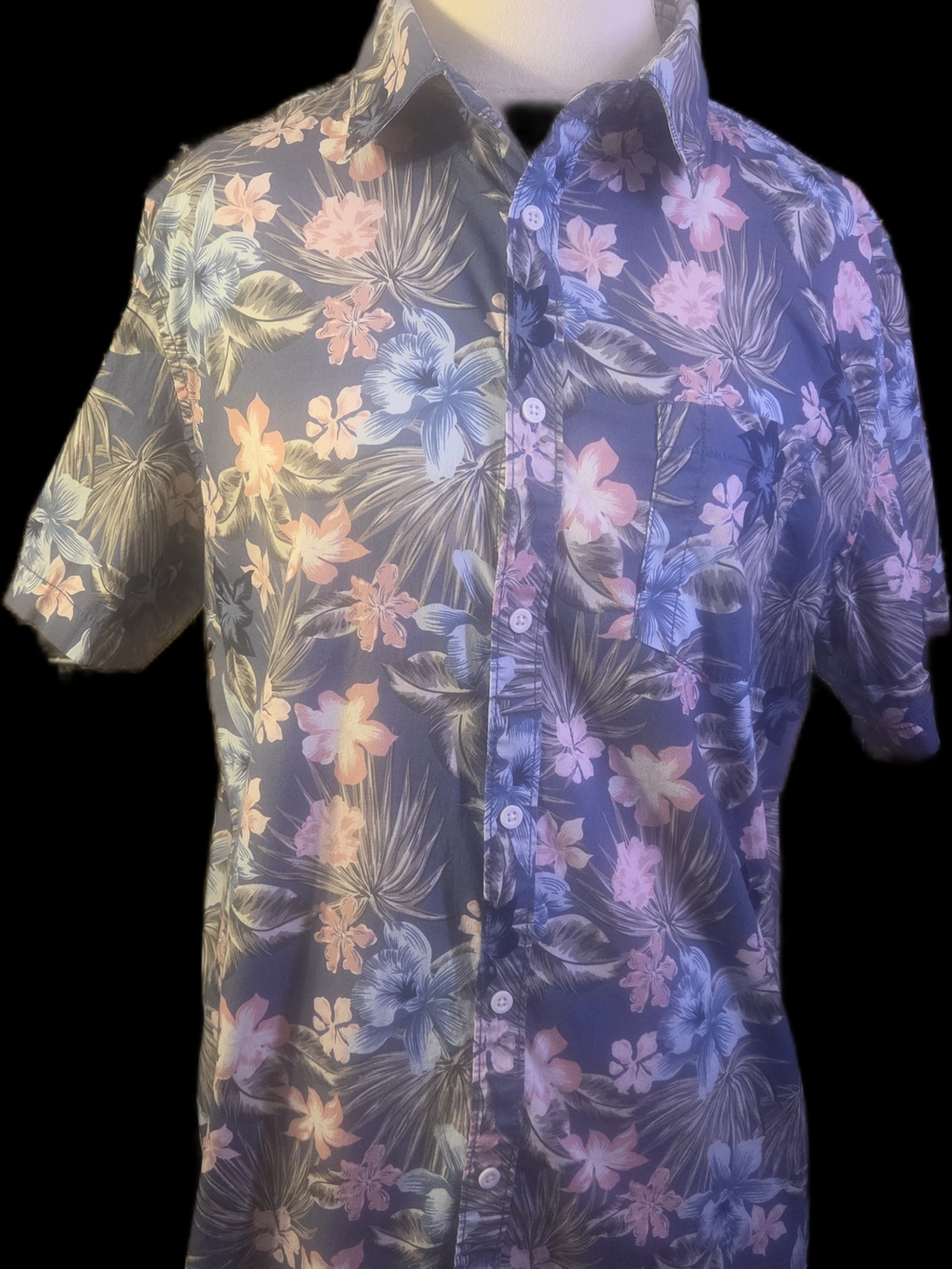 Hurley Navy Floral Short Sleeve Button-Down Hawaiian  Shirt Pink & Blue Flowers